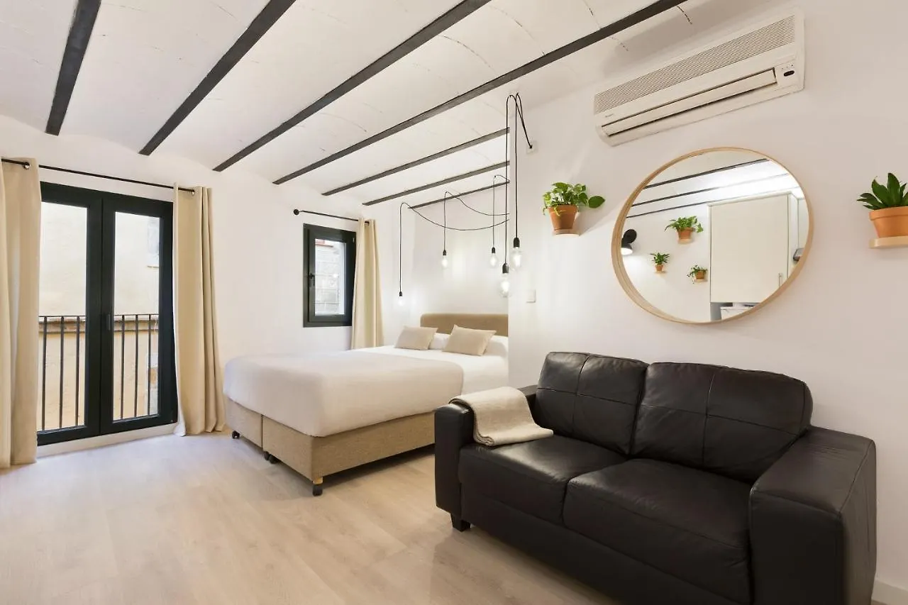 Ola Living Born Apartment Barcelona