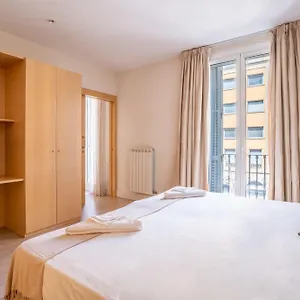 Apartment Classy 3bed 3bath In Eixample, Barcelona